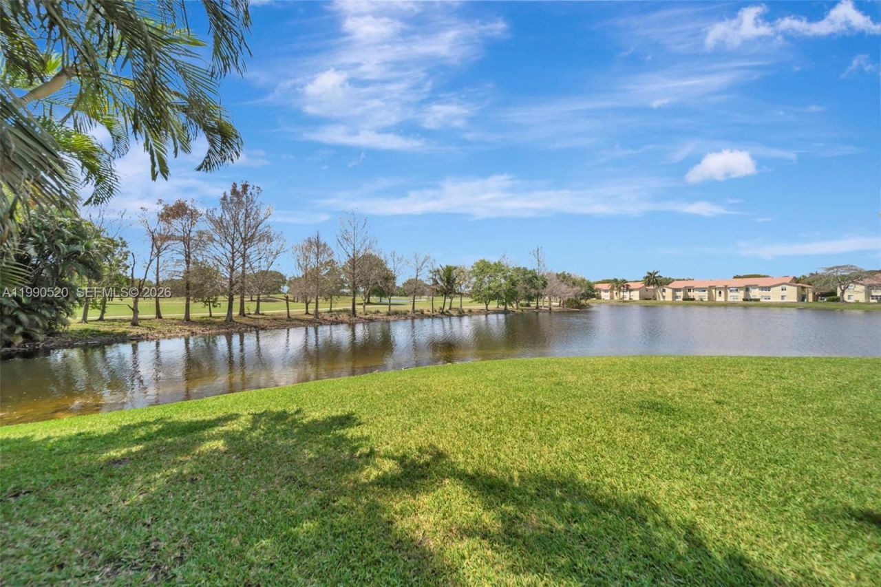 12400 Vista Isles Dr , Unit 1417, Sunrise, FL 33325 Photo