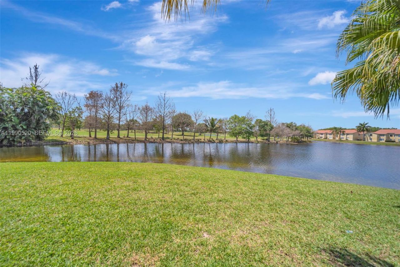 12400 Vista Isles Dr , Unit 1417, Sunrise, FL 33325 Photo