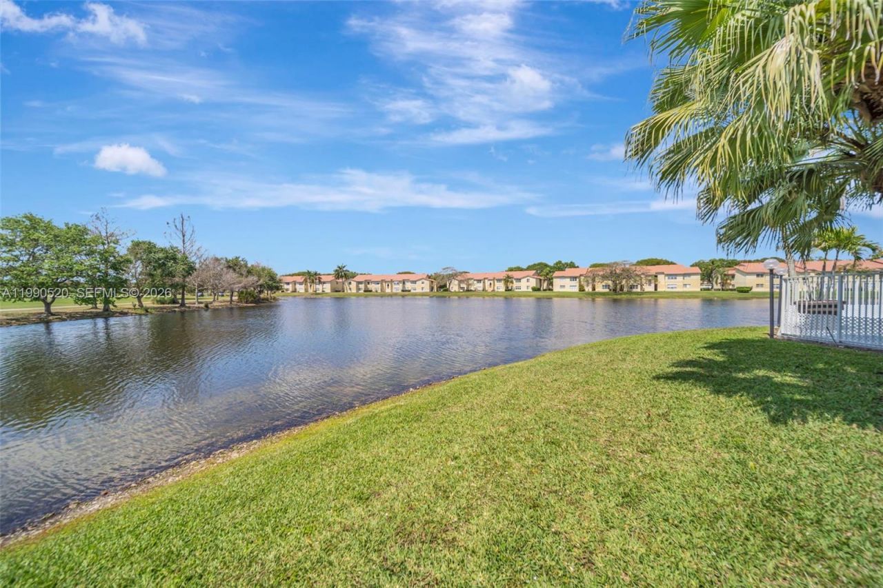 12400 Vista Isles Dr , Unit 1417, Sunrise, FL 33325 Photo