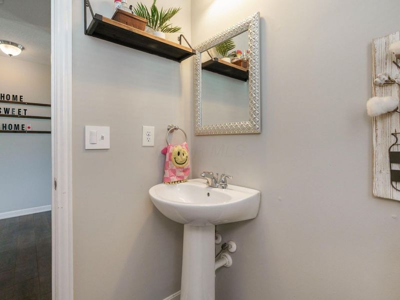 623 Azalea Fields Drive , Blacklick, OH 43004 Photo 16