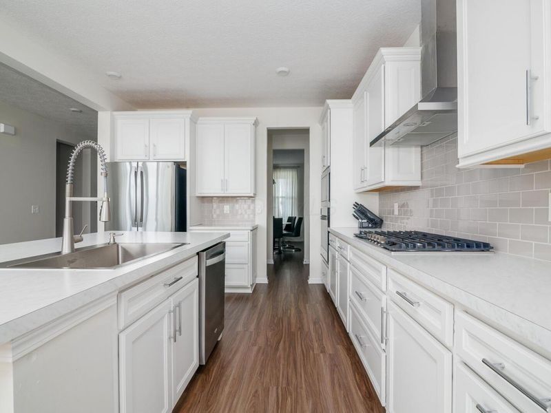 1902 Cavolo Drive, Hilliard, OH 43026 Photo 10