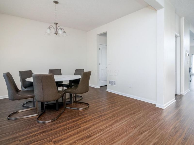 1902 Cavolo Drive, Hilliard, OH 43026 Photo 5