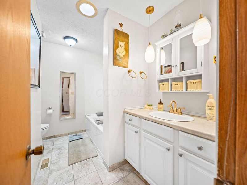 4334 Kelnor Drive, Grove City, OH 43123 Photo 23