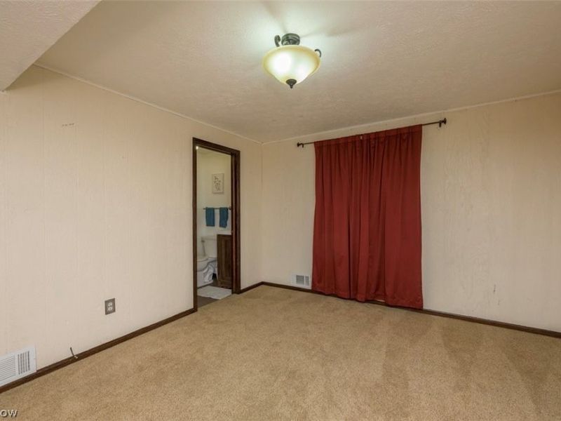 5326 Hillsboro Avenue SE, Canton, OH 44707 Photo 23