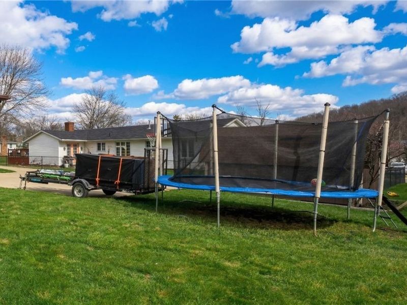 5326 Hillsboro Avenue SE, Canton, OH 44707 Photo 4