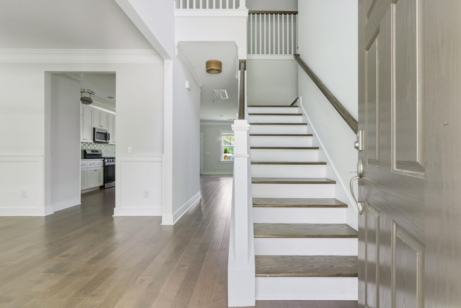 550 Fleming Road Photo 12