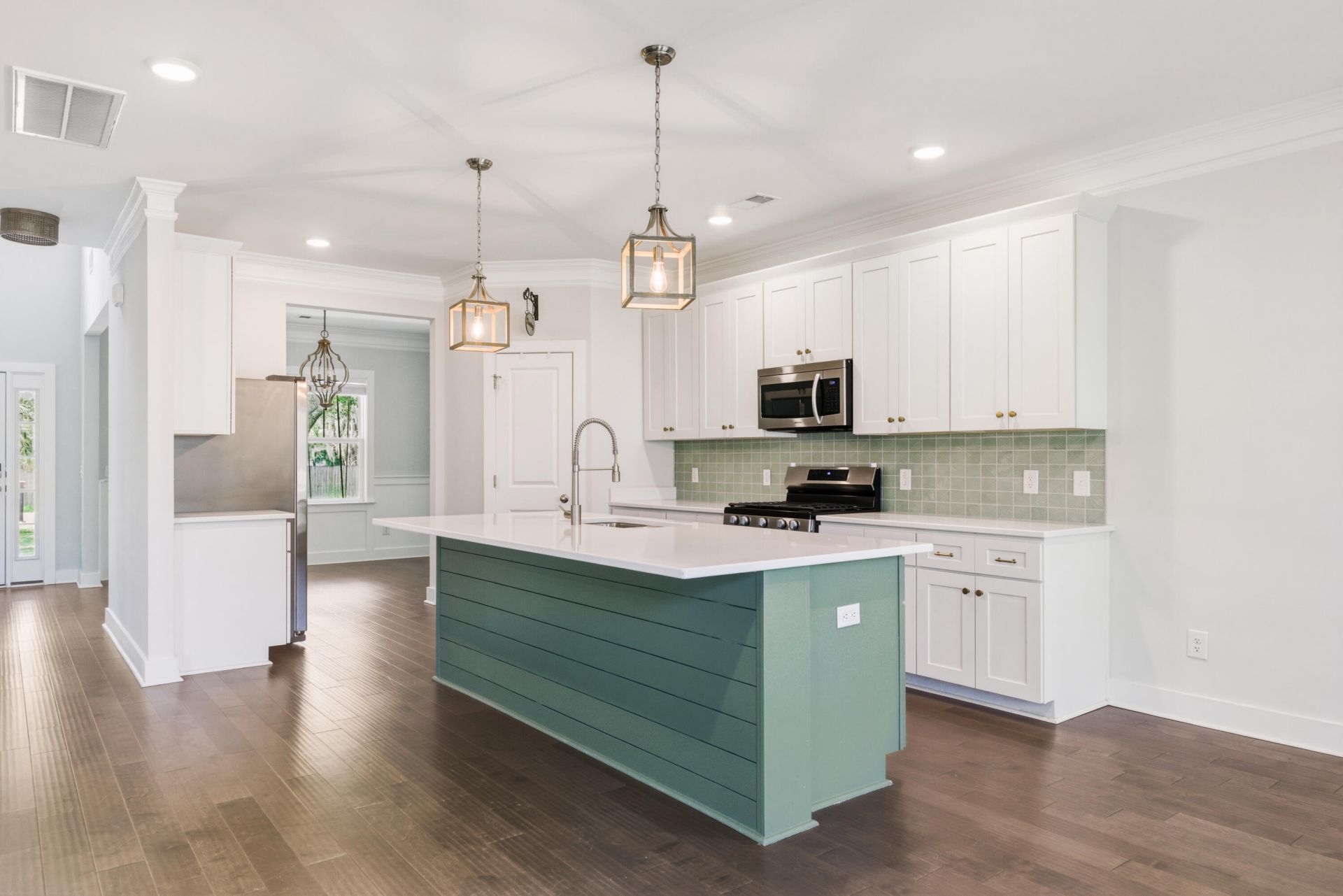 550 Fleming Road Photo 13