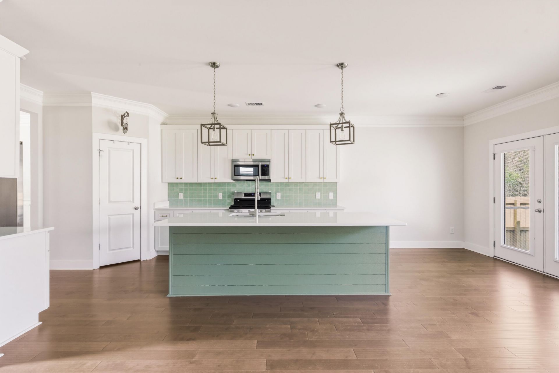 550 Fleming Road Photo 15