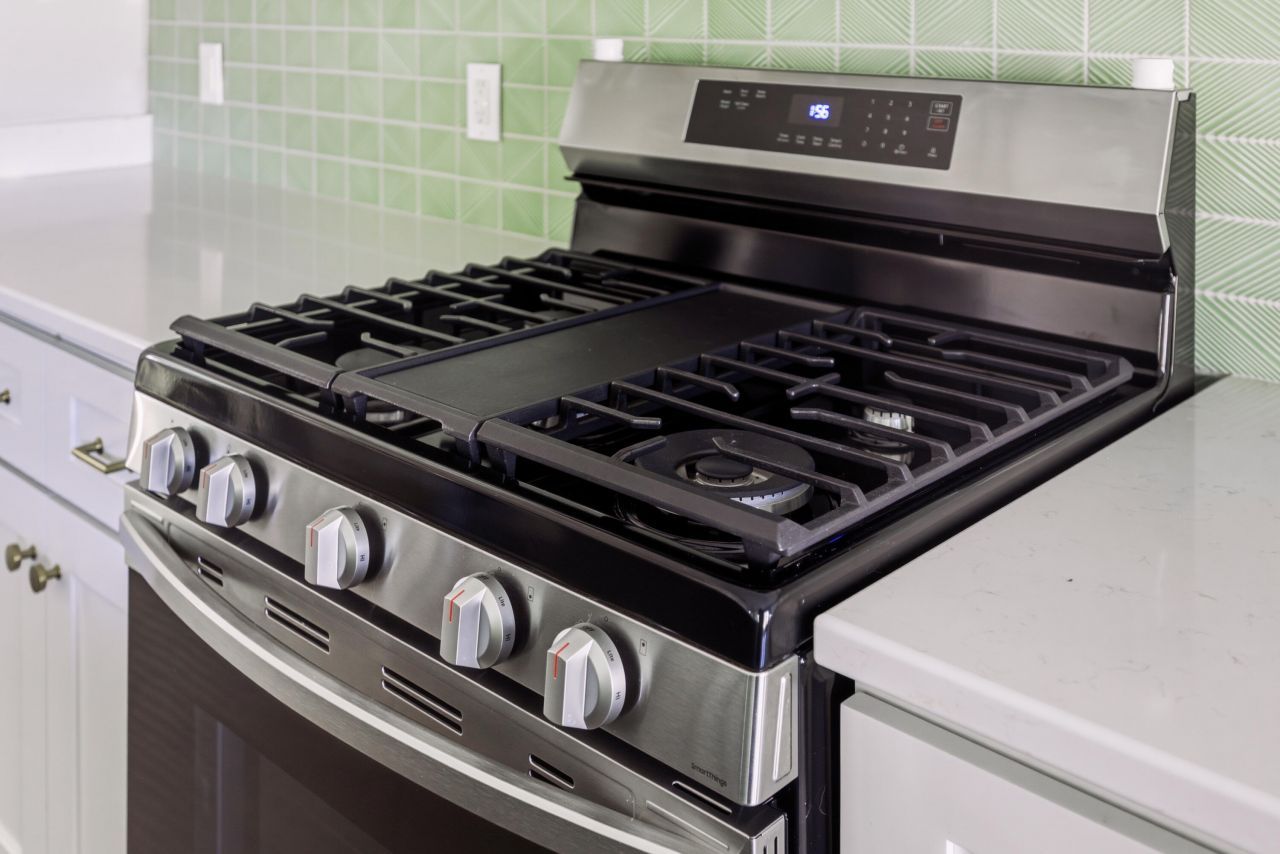 550 Fleming Road Photo 19