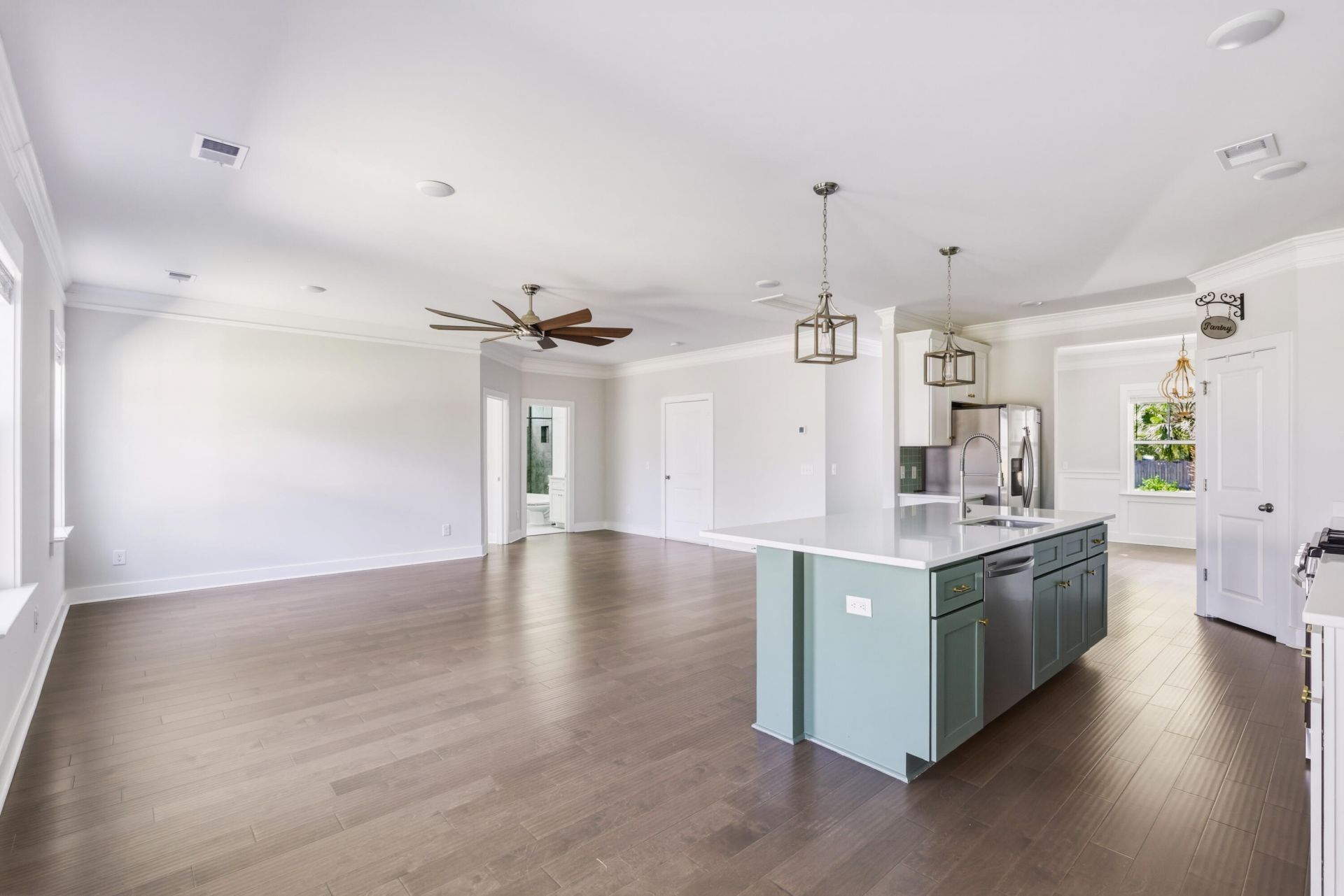 550 Fleming Road Photo 23