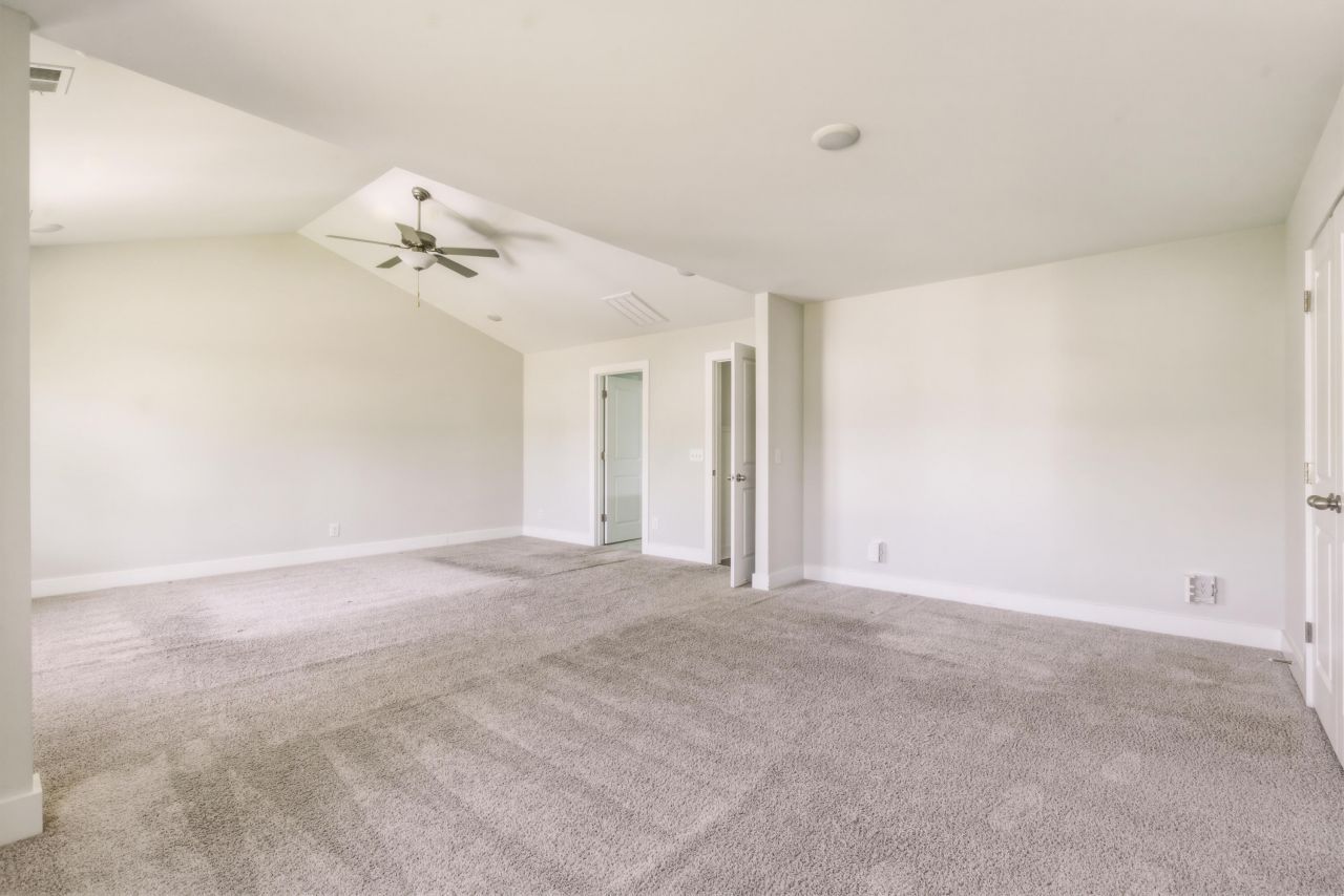 550 Fleming Road Photo 27