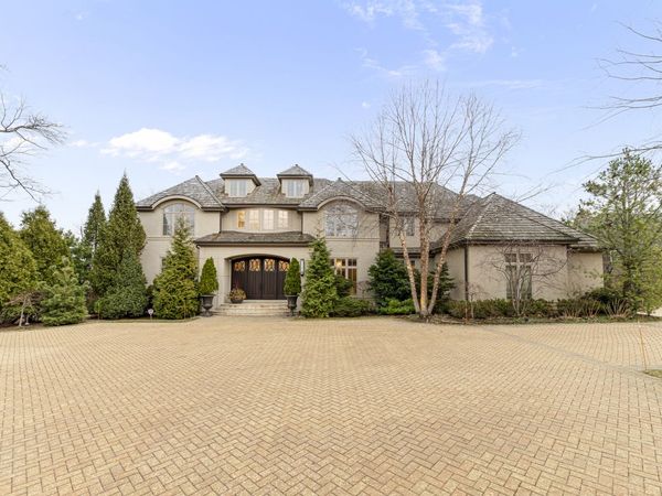 1755 Sunnyside Avenue , Highland Park, IL 60035