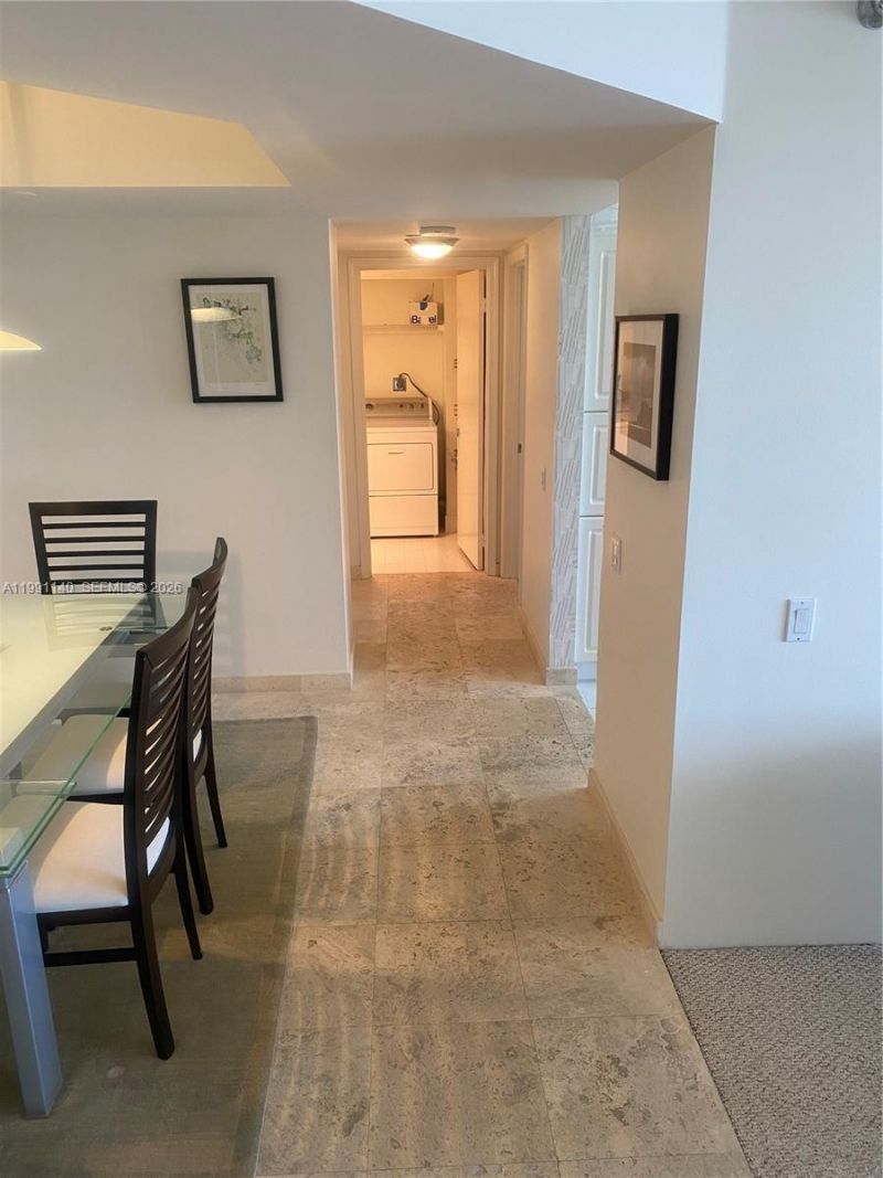 3640 Yacht Club Dr, Unit 1009, Aventura, FL 33180 Photo