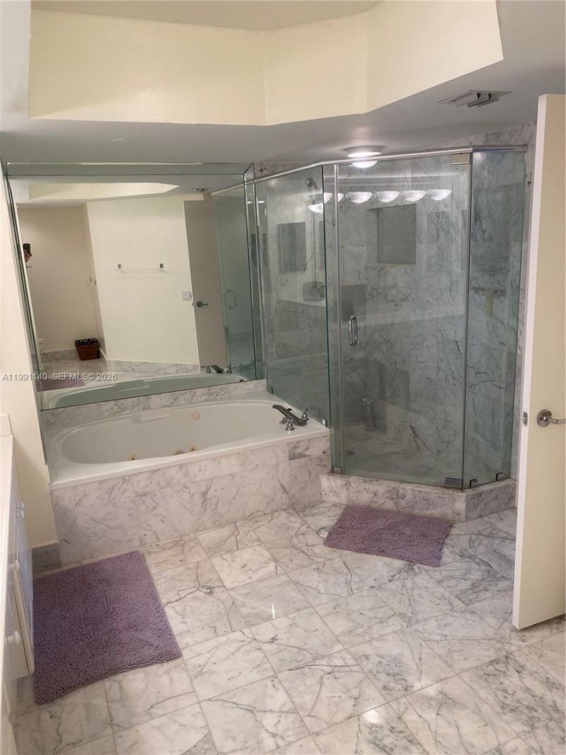 3640 Yacht Club Dr, Unit 1009, Aventura, FL 33180 Photo