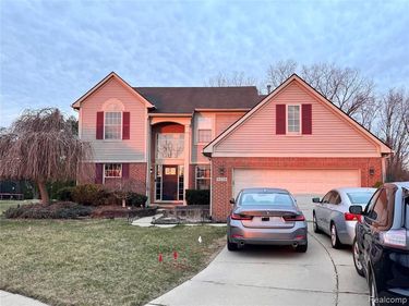 9228 W Walden Drive, Van Buren Twp, MI 48111