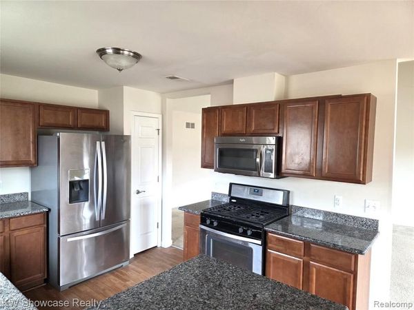 29445 Woodpark Circle, Warren, MI 48092