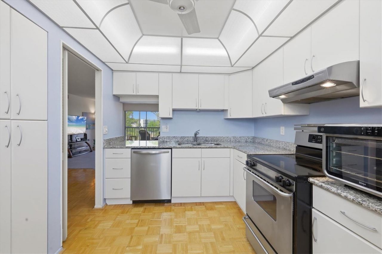 4240 Ironwood Circle , Unit 406AA, Bradenton, FL 34209 Photo