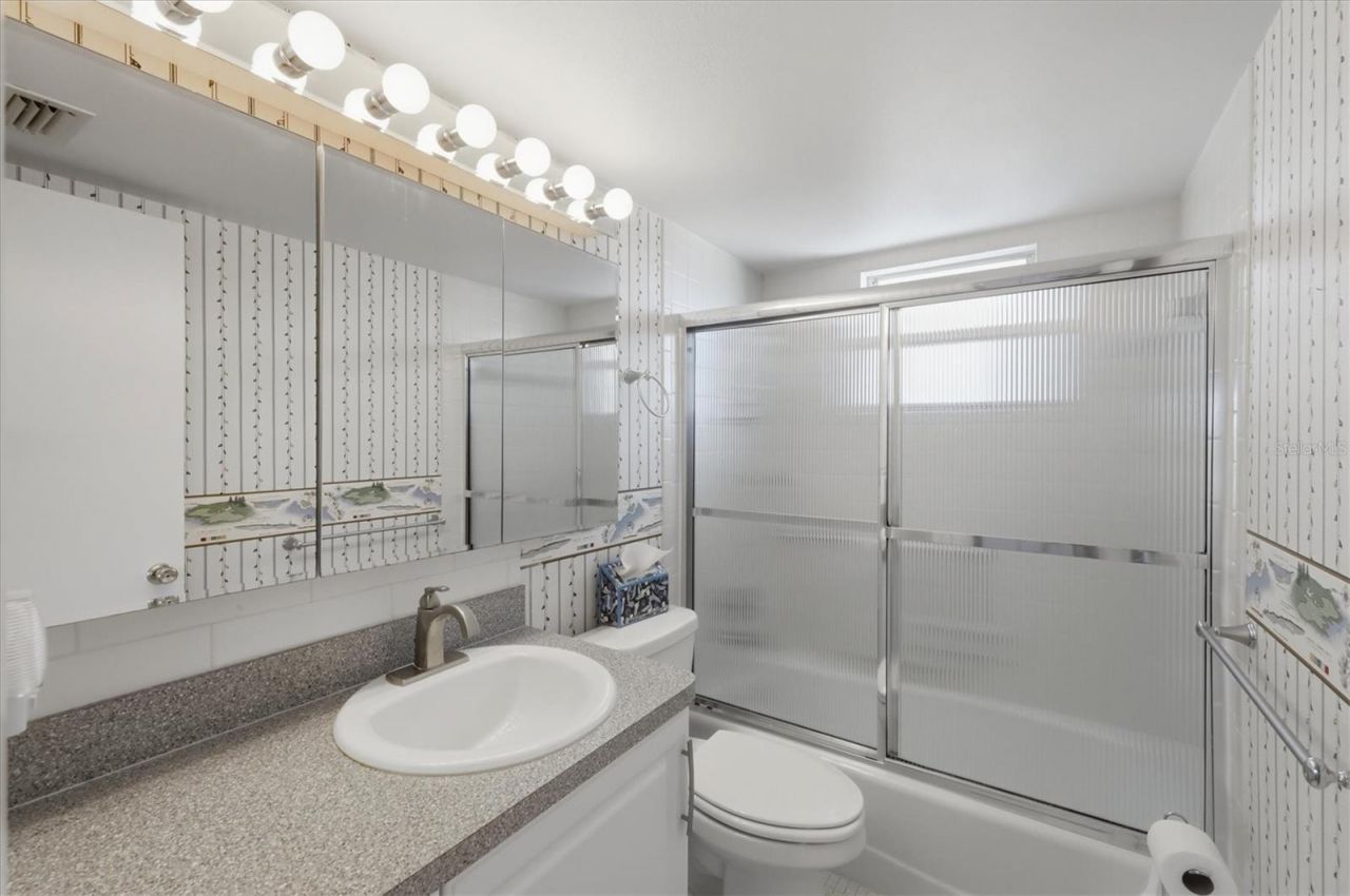 4240 Ironwood Circle , Unit 406AA, Bradenton, FL 34209 Photo