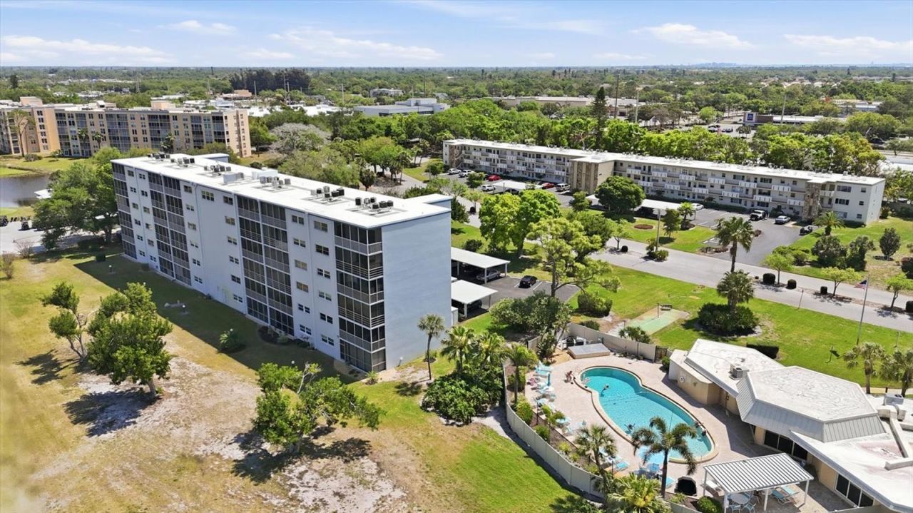 4240 Ironwood Circle , Unit 406AA, Bradenton, FL 34209 Photo