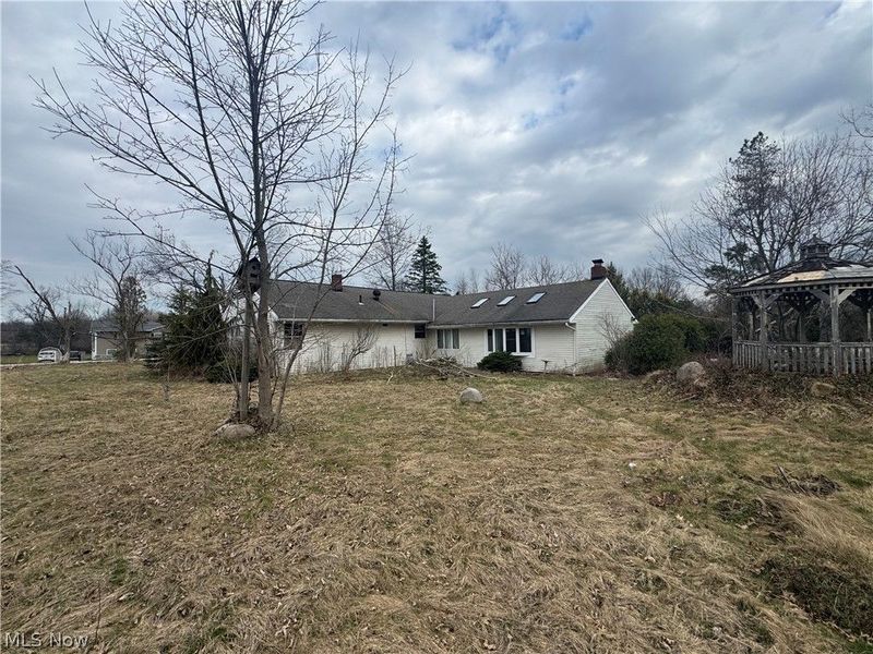 8367 Kirkwood Drive, Chesterland, OH 44026 Photo 11