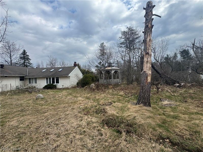 8367 Kirkwood Drive, Chesterland, OH 44026 Photo 12