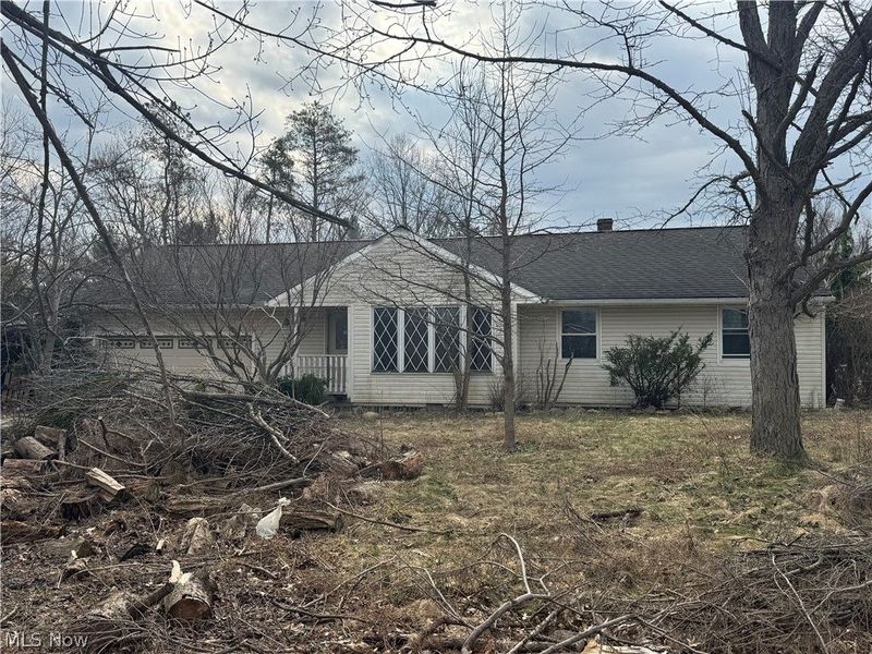 8367 Kirkwood Drive, Chesterland, OH 44026 Photo 2