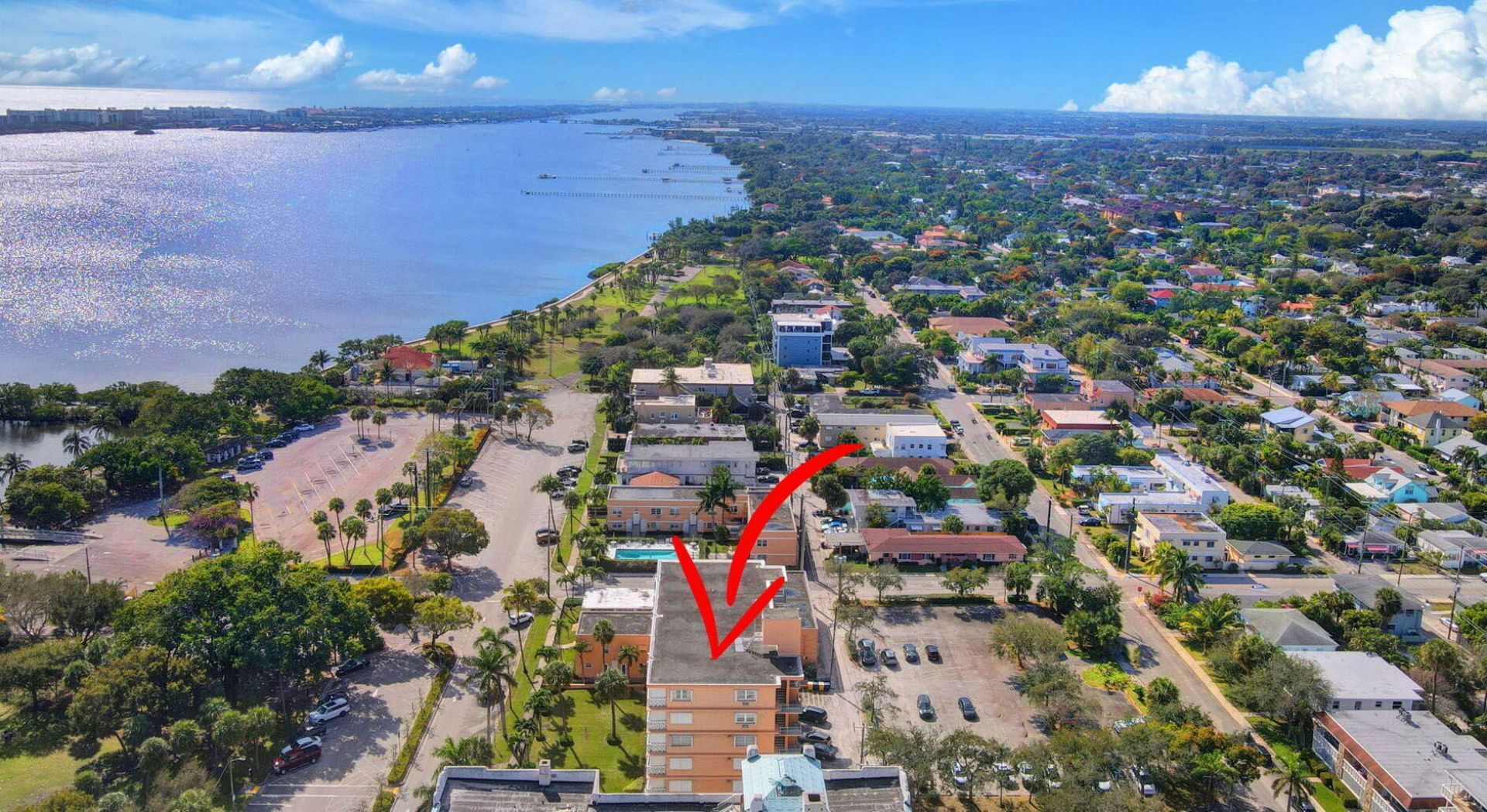 15 S Golfview Road, Unit 201, Lake Worth Beach, FL 33460 Photo