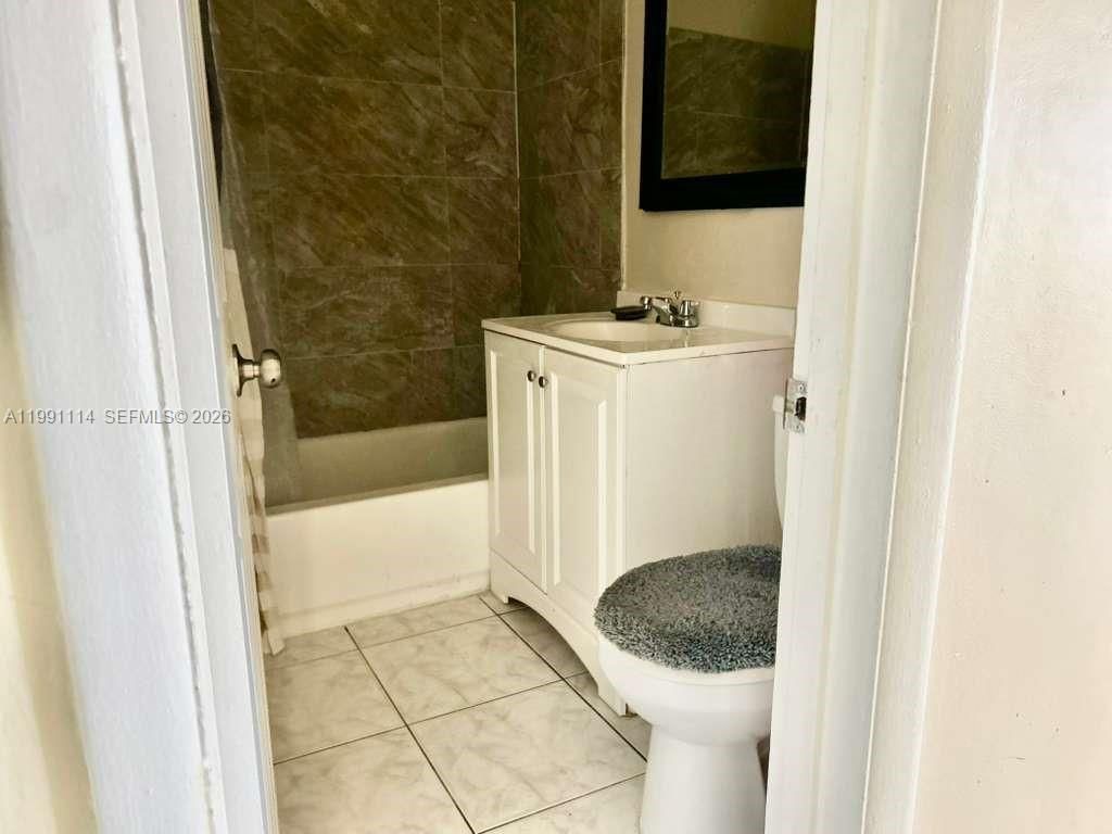51 Davis Rd, Palm Springs, FL 33461 Photo