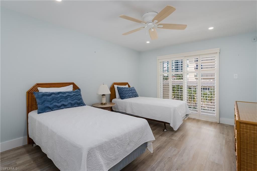 3450 Gulf Shore Blvd N, Unit 305, Naples, FL 34103 Photo