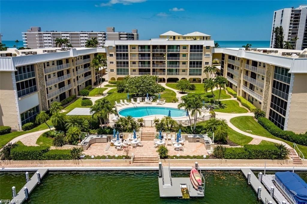 3450 Gulf Shore Blvd N, Unit 305, Naples, FL 34103 Photo