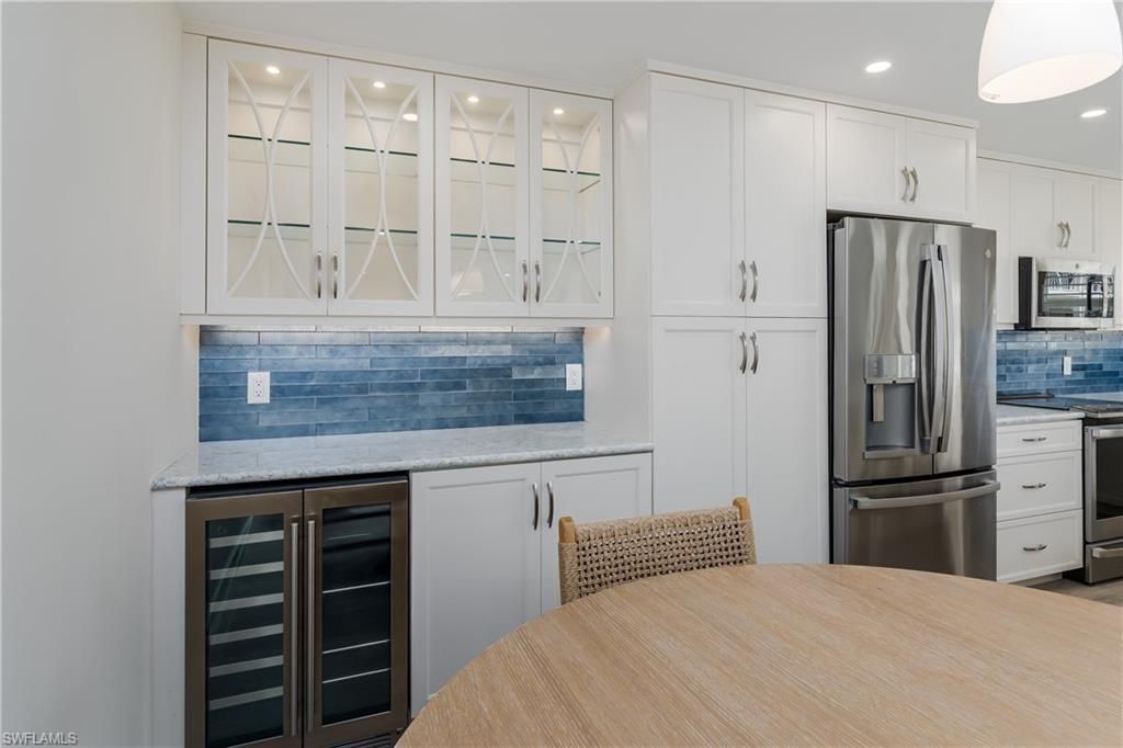 3450 Gulf Shore Blvd N, Unit 305, Naples, FL 34103 Photo