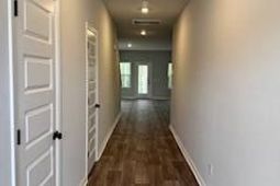 210 Barnwood Lane photo 4