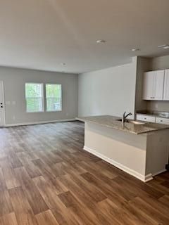 210 Barnwood Lane Photo 4