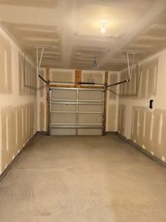 210 Barnwood Lane Photo 8