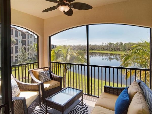 9731 Acqua CT, Unit 523, NAPLES, FL 34113