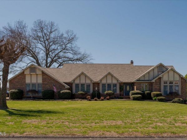 185 Appian Way, Greeneville, TN 37745