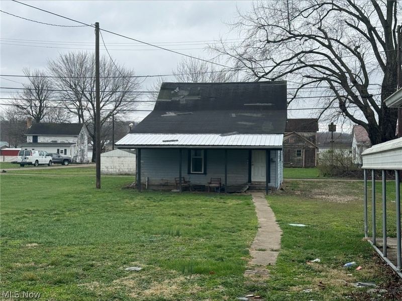 555 E Canal Street, Newcomerstown, OH 43832 Photo 4