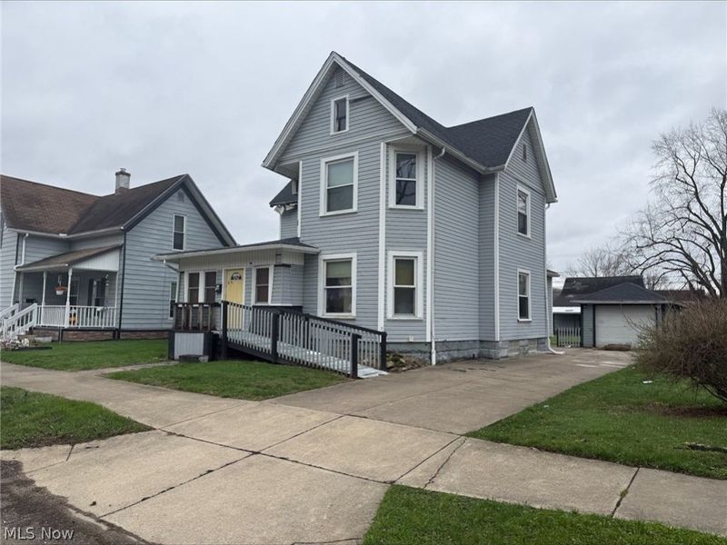 555 E Canal Street, Newcomerstown, OH 43832 Photo 9