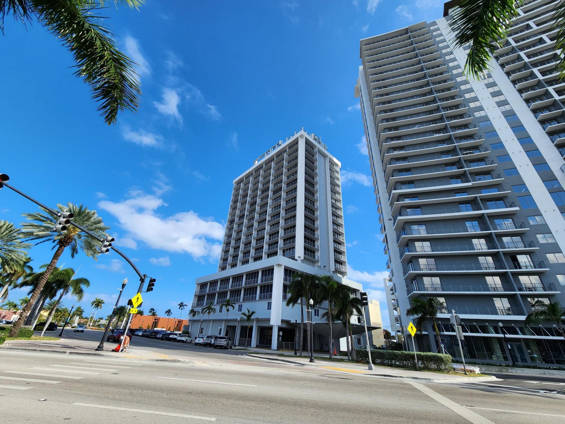 1720 Harrison Street, Unit 16b, Hollywood, FL 33020 Photo