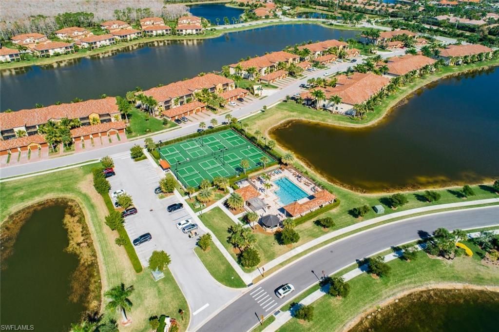 9528 Avellino Way, Unit 2515, Naples, FL 34113 Photo