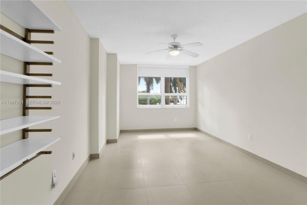 2000 N Bayshore Dr, Unit 211, Miami, FL 33137 Photo