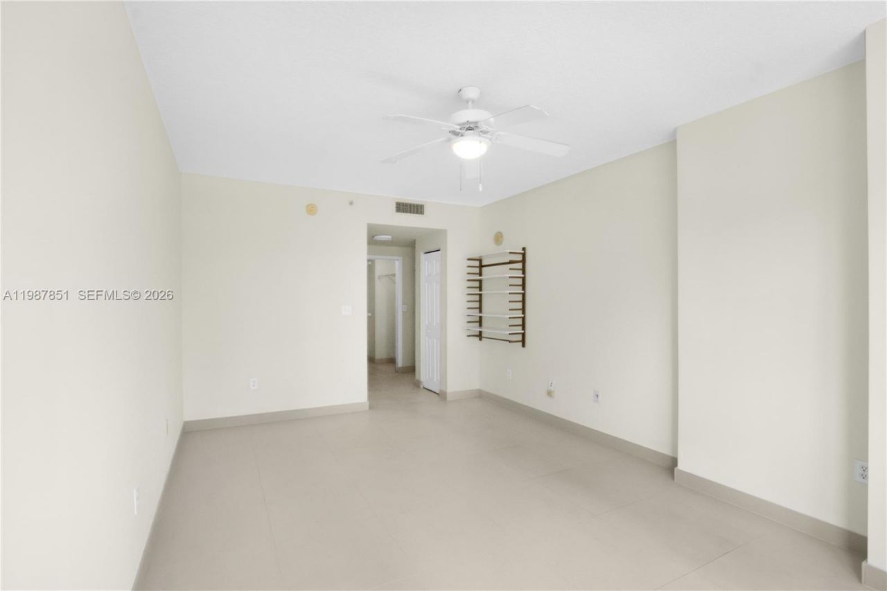 2000 N Bayshore Dr, Unit 211, Miami, FL 33137 Photo