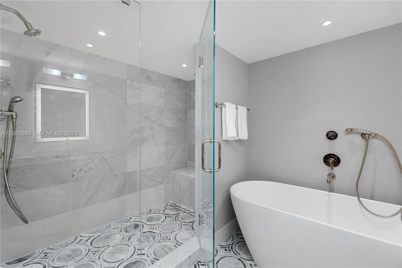 1800 Sunset Harbour Dr, Unit 1102/4, Miami Beach, FL 33139 Photo