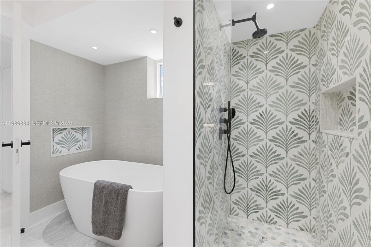 1800 Sunset Harbour Dr, Unit 1102/4, Miami Beach, FL 33139 Photo