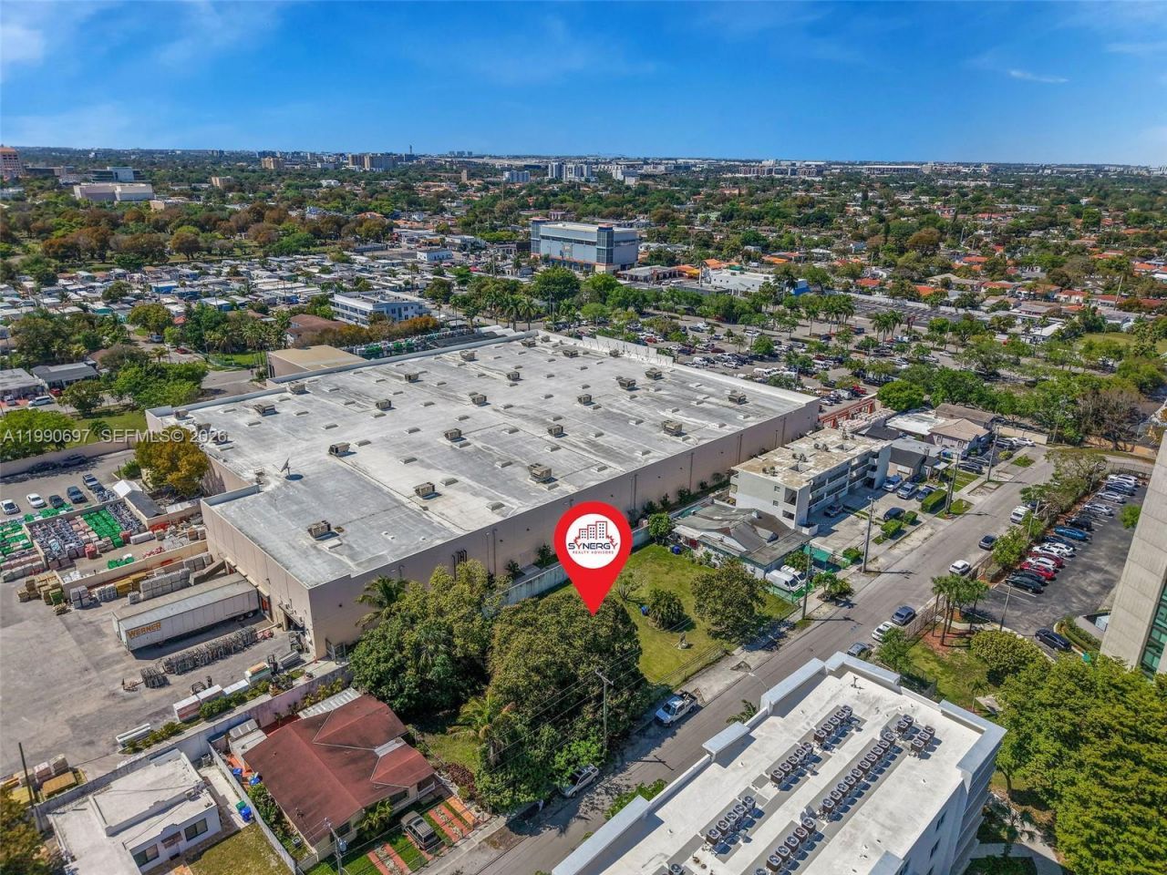 1000 SW 30th Ave , Miami, FL 33135 Photo