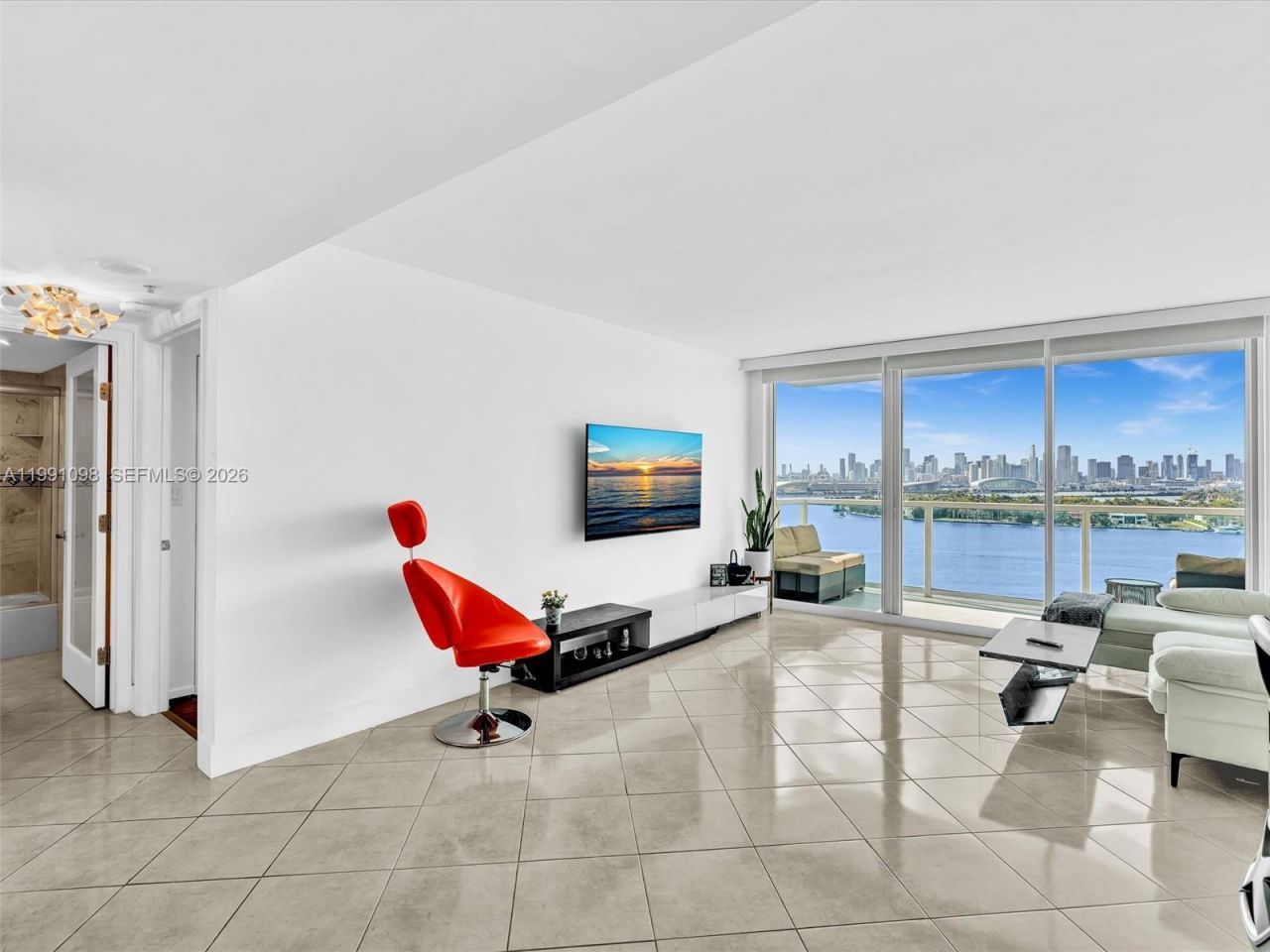 650 West Ave , Unit 1605, Miami Beach, FL 33139 Photo