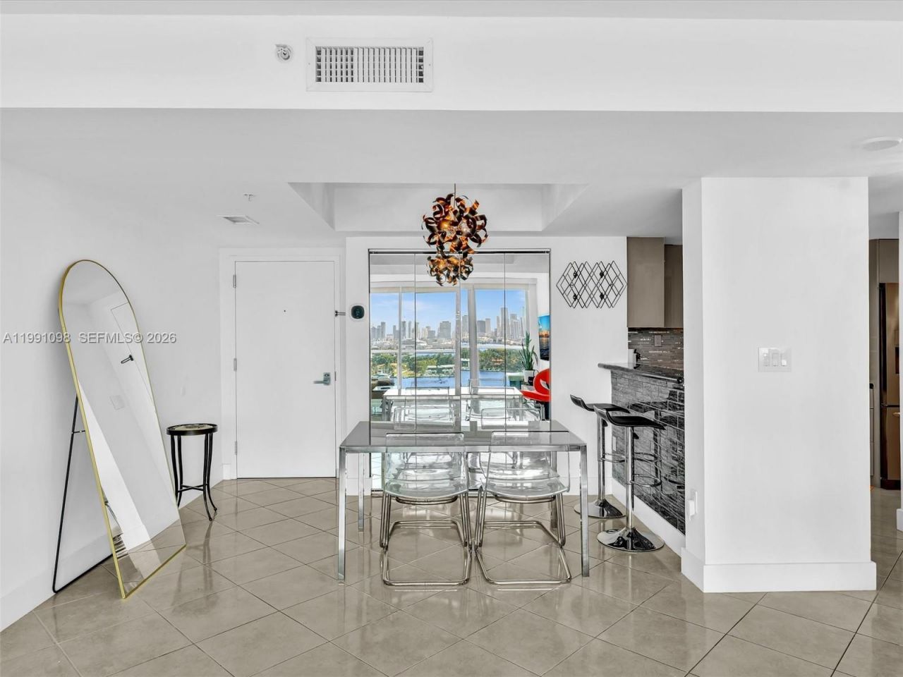 650 West Ave , Unit 1605, Miami Beach, FL 33139 Photo
