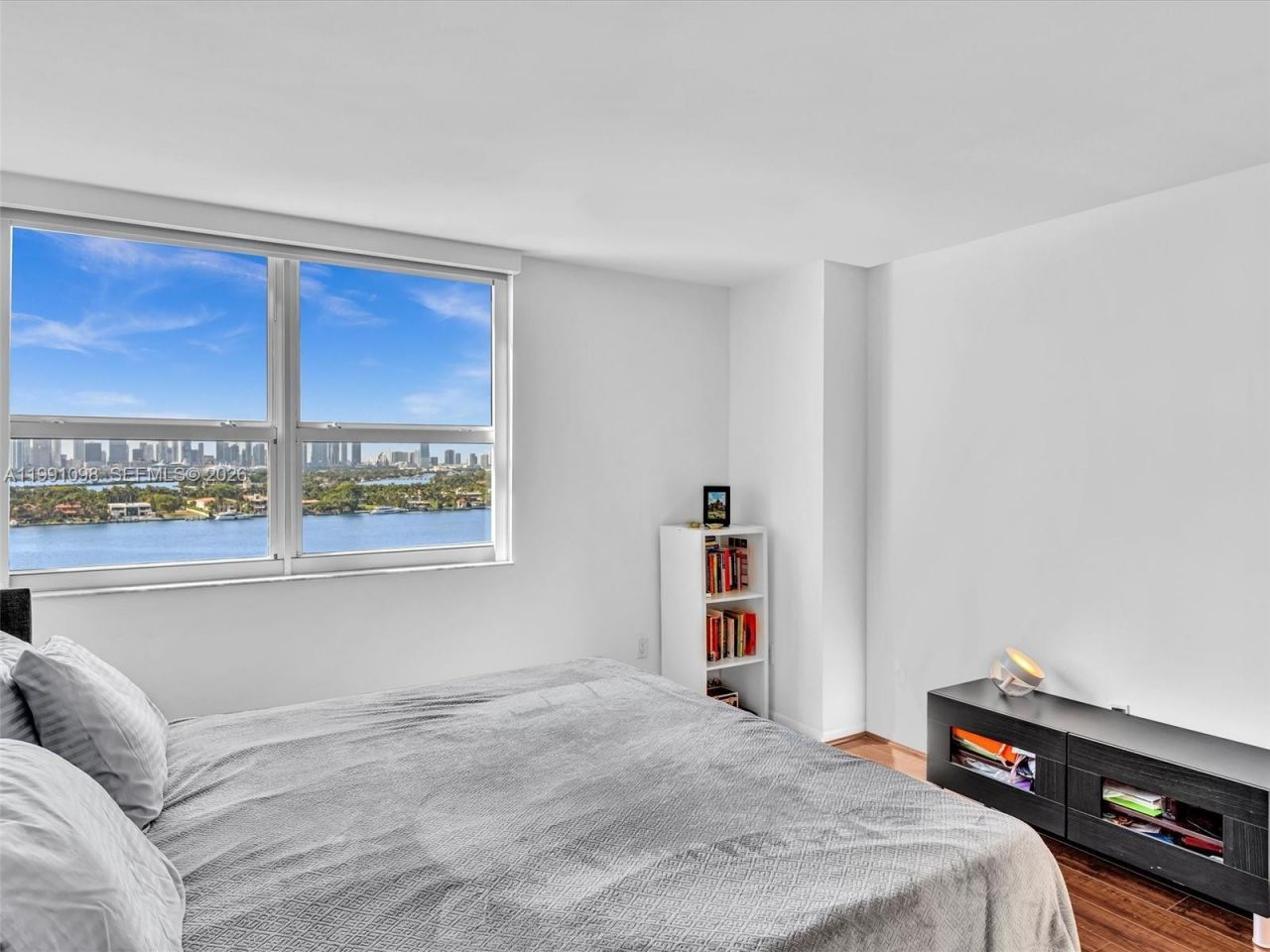 650 West Ave, Unit 1605, Miami Beach, FL 33139 Photo