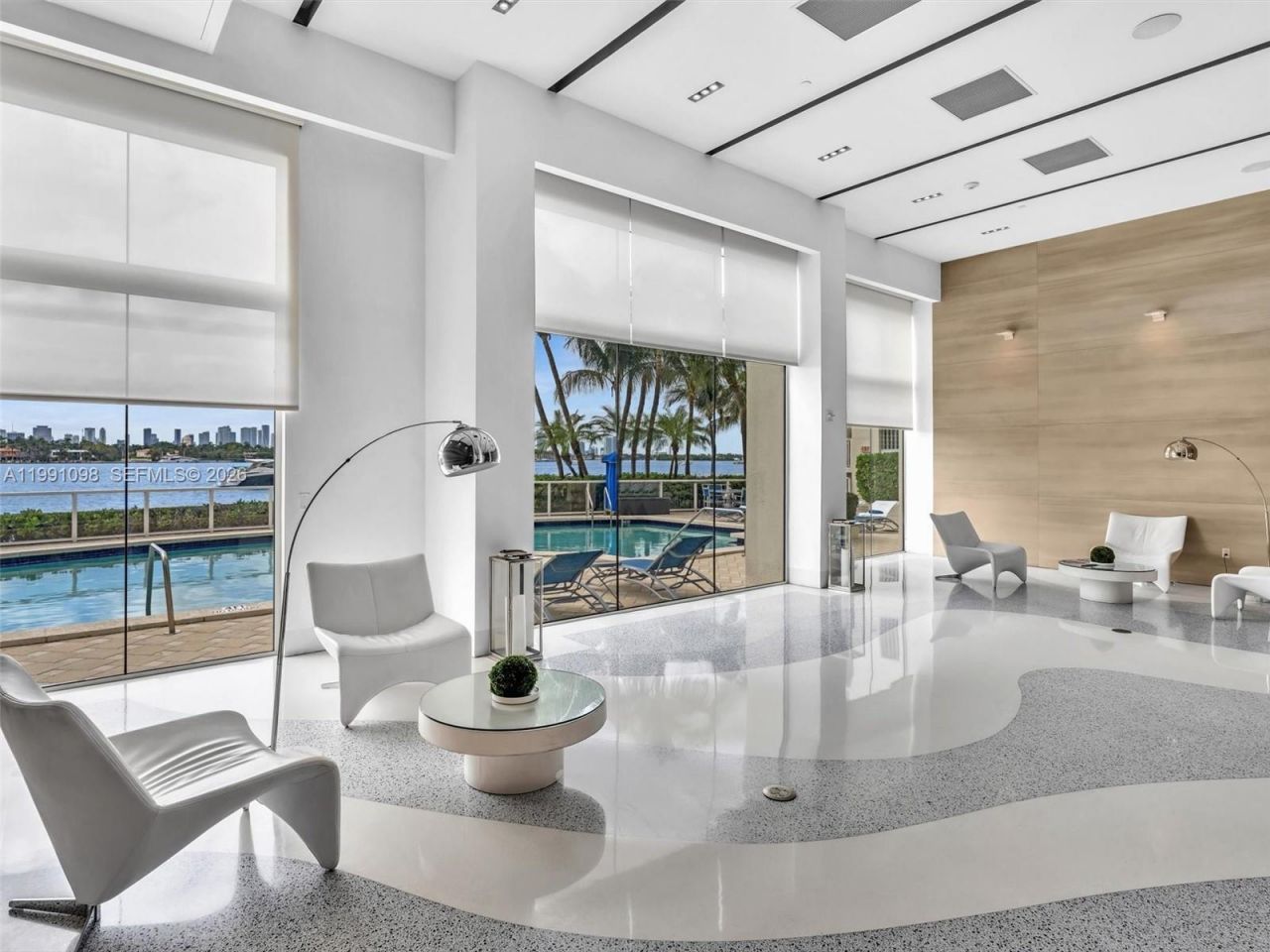 650 West Ave , Unit 1605, Miami Beach, FL 33139 Photo