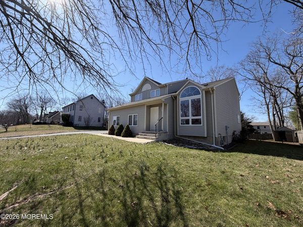 759 Tall Oaks Drive, Brick, NJ 08724